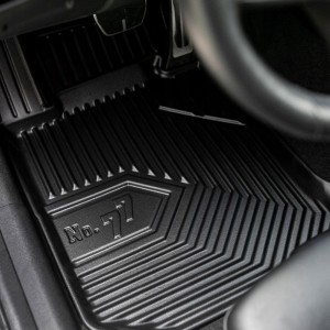 Modeliniai guminiai kilimėliai BMW X7 G07 (2019➝) paaukštintais kraštais